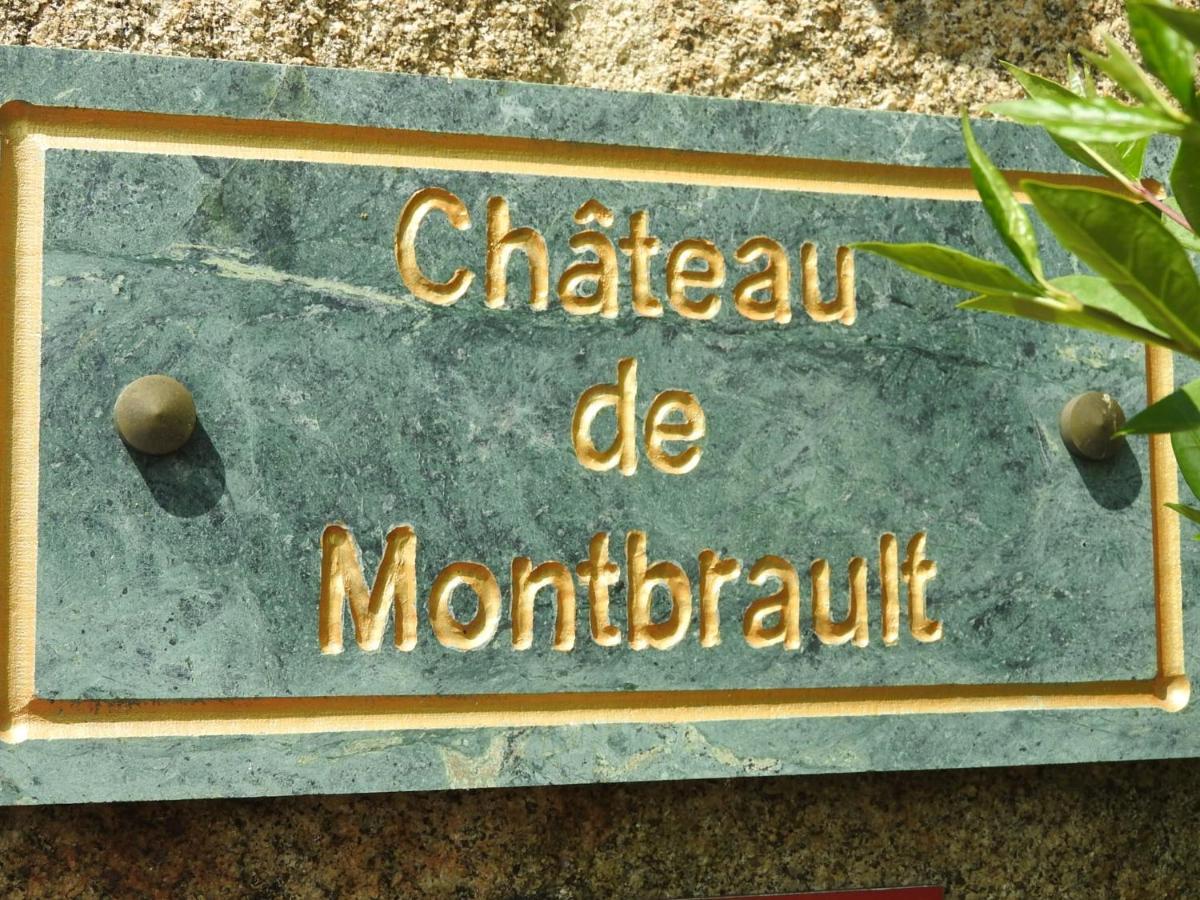 Chateau De Montbrault Fleurigné Exteriér fotografie