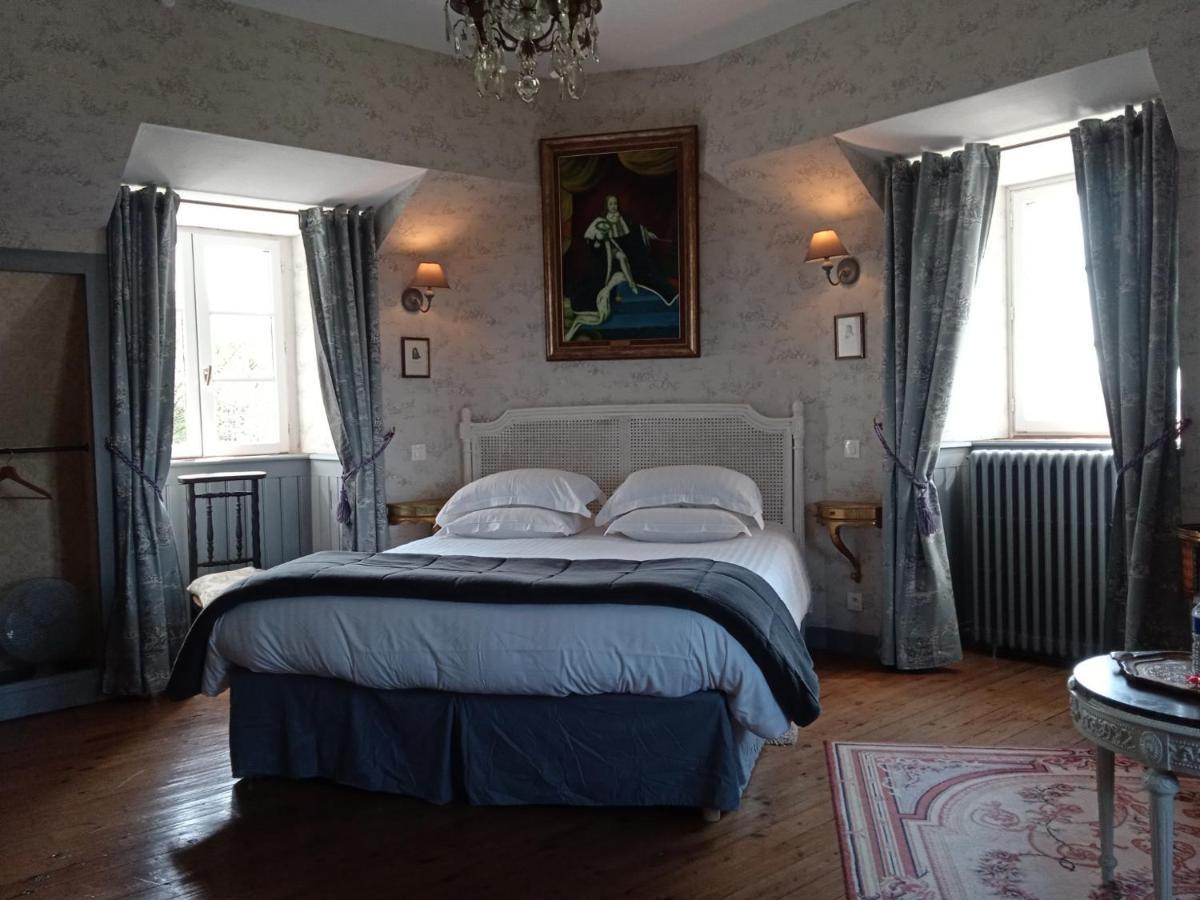 Chateau De Montbrault Fleurigné Exteriér fotografie